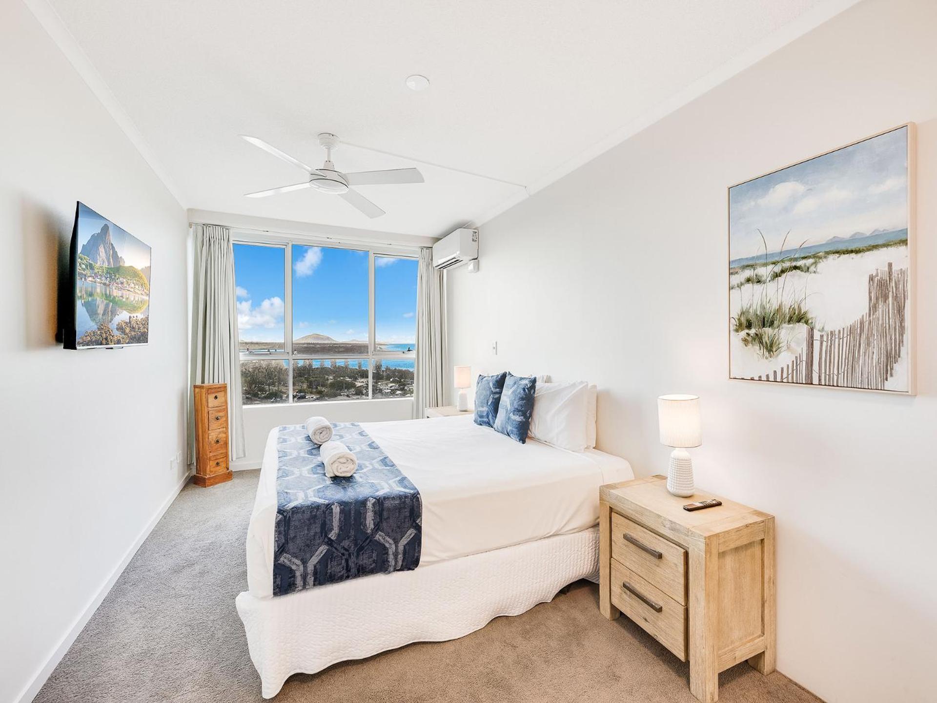 Chateau Royale Beach Resort Maroochydore Extérieur photo