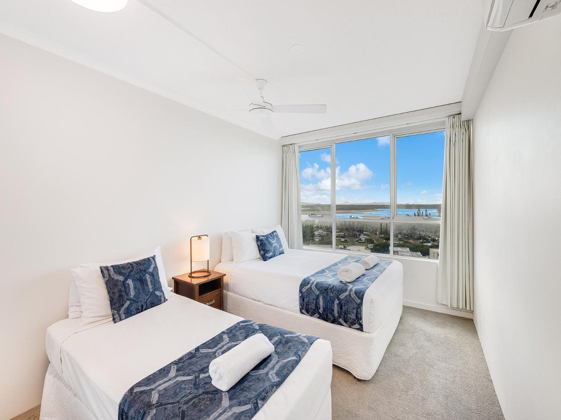 Chateau Royale Beach Resort Maroochydore Extérieur photo